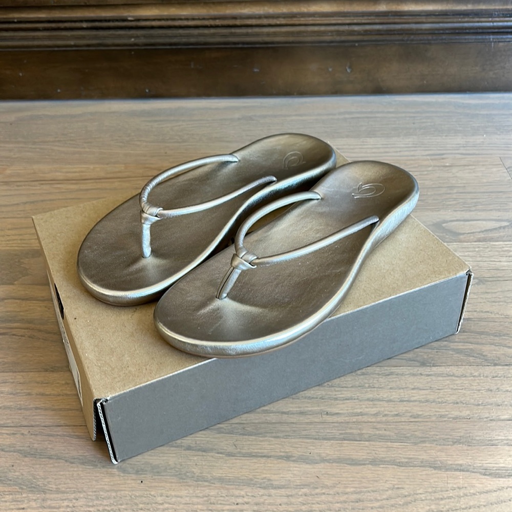 OluKai Huawai Flip Flop
